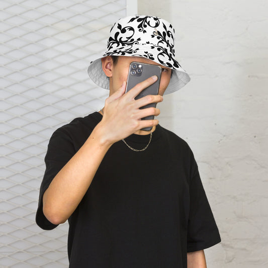 Reversible bucket hat