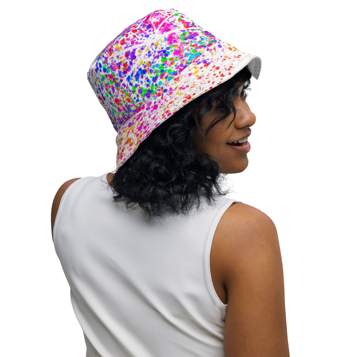 Reversible bucket hat